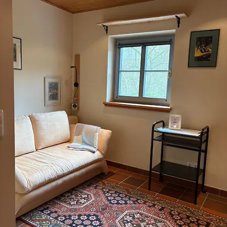 Near Lueneburg With Garden, Fireplace & Private Entrance - Up To 6 Guests Lägenhet