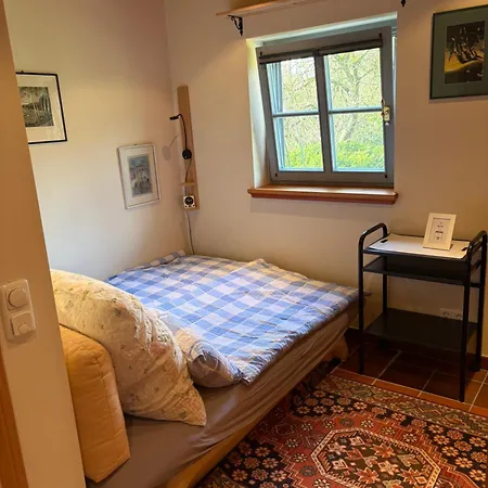 Near Lueneburg With Garden, Fireplace & Private Entrance - Up To 6 Guests *