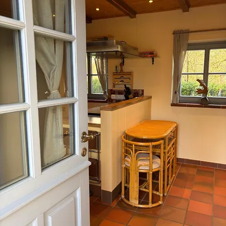 Near Lueneburg With Garden, Fireplace & Private Entrance - Up To 6 Guests *